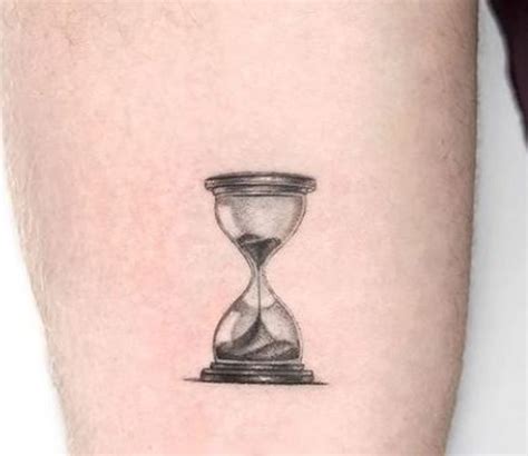 black and white traditional hourglass tattoo|Top 55 Amazing Hourglass Tattoo Ideas [Latest Designs 2024]